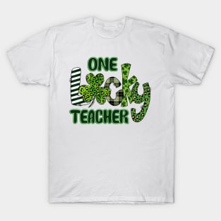 One Lucky Teacher Shamrock Leopard St Patricks Day T-Shirt